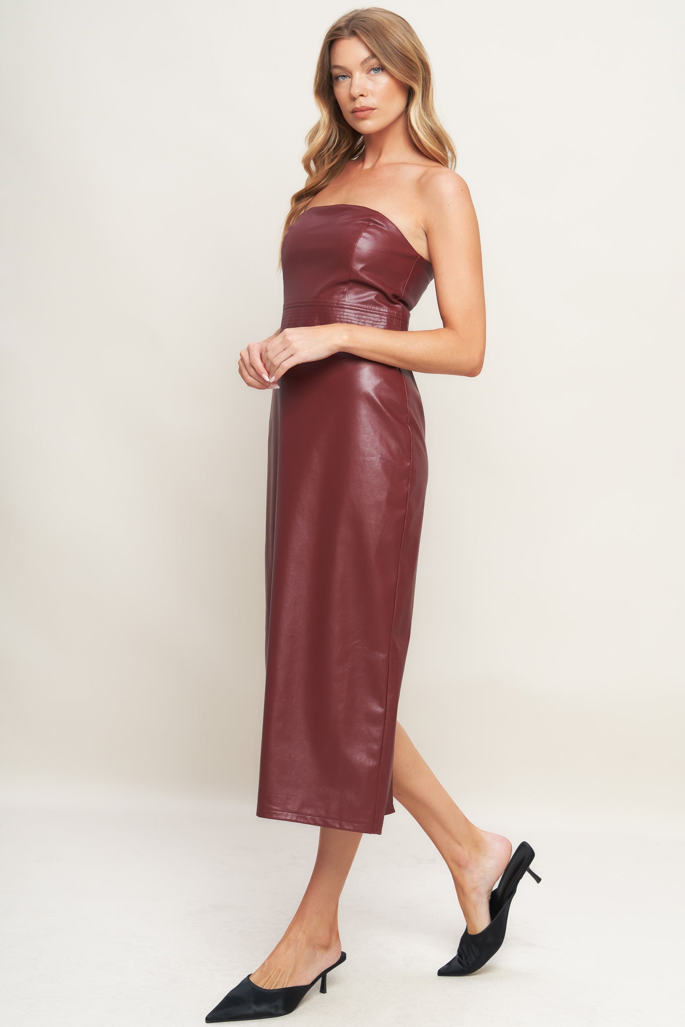 RUNWAY TREND FAUX LEATHER MIDI DRESS Flying Tomato